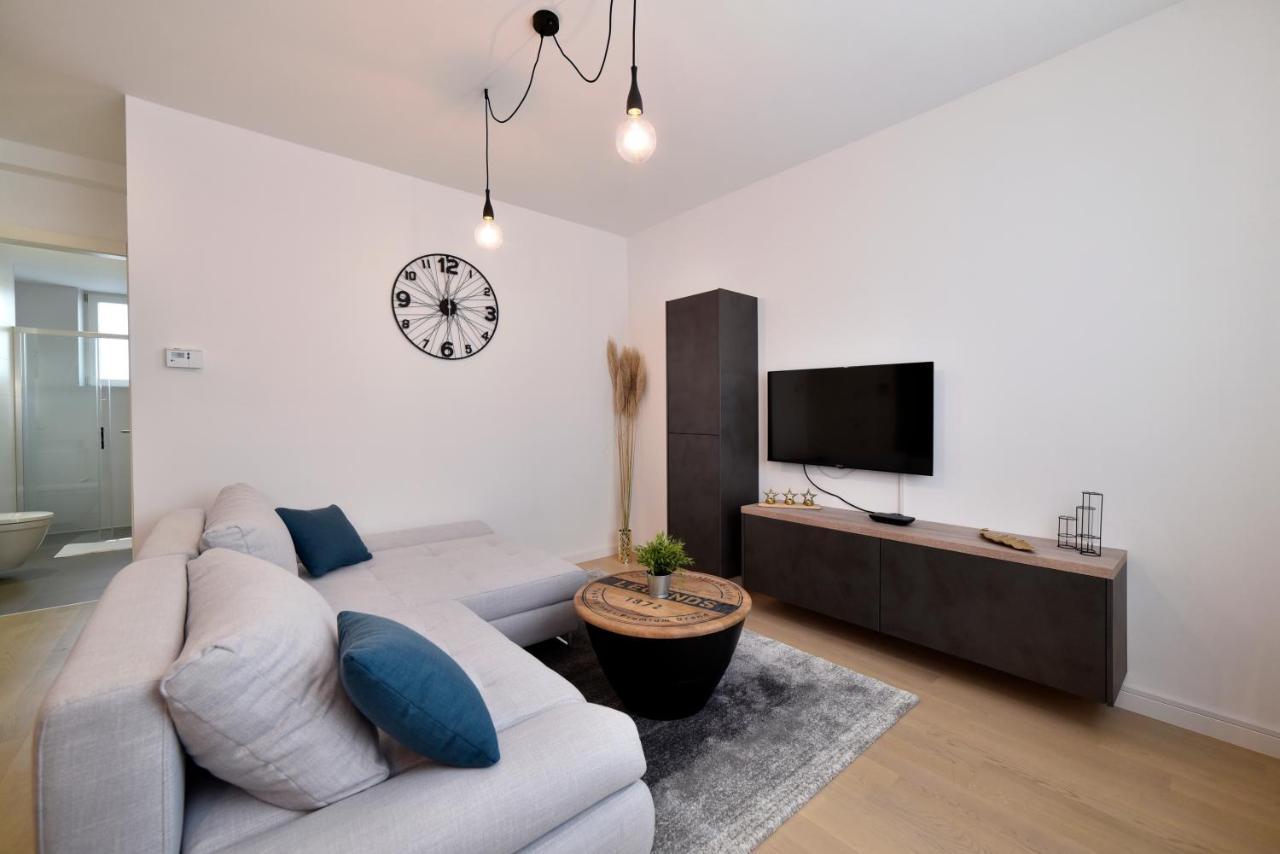 On Time Apartment Zagreb Exterior photo